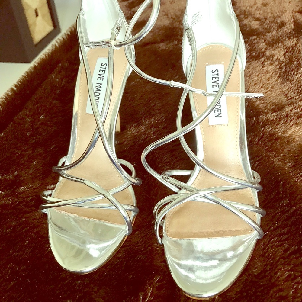 Steve Madden Silver High Heels!